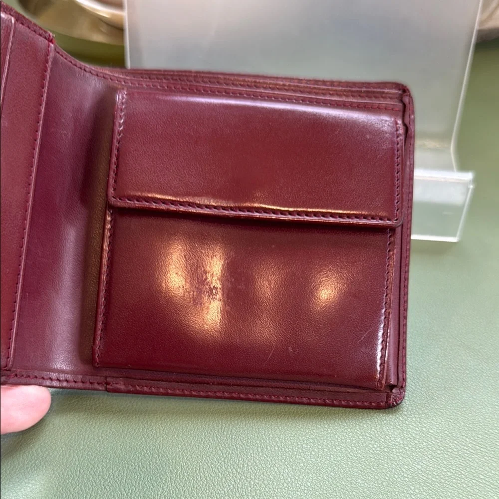 Cartier Bordeaux bifold Leather Wallet with Gold Accents